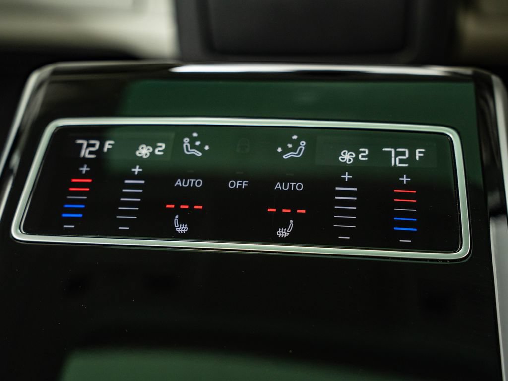 Certified 2025 Audi A8 L 3.0T w/ Executive Package AWD/4WD image 43