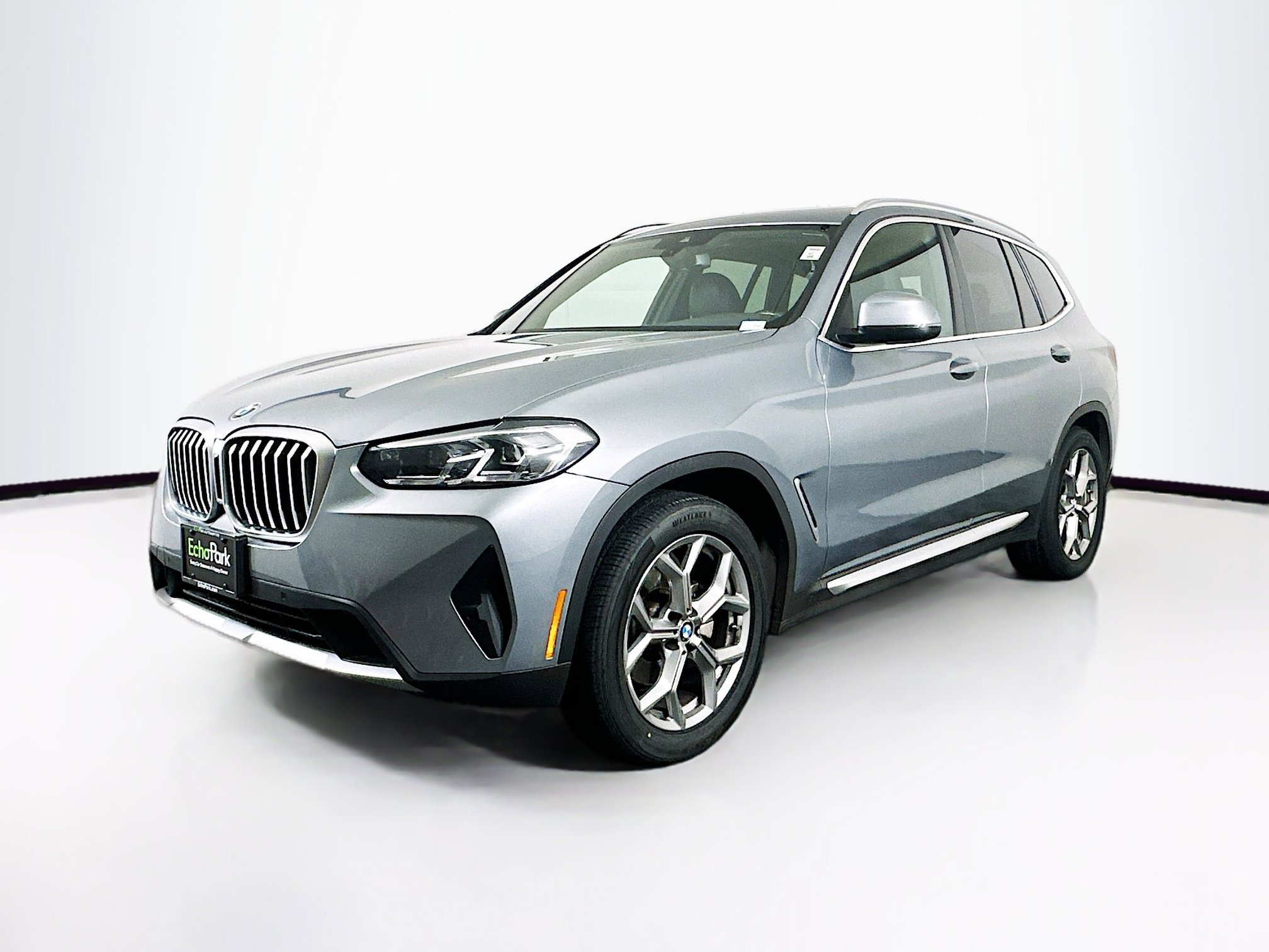 Used 2024 BMW X3 sDrive30i w/ Convenience Package image 3