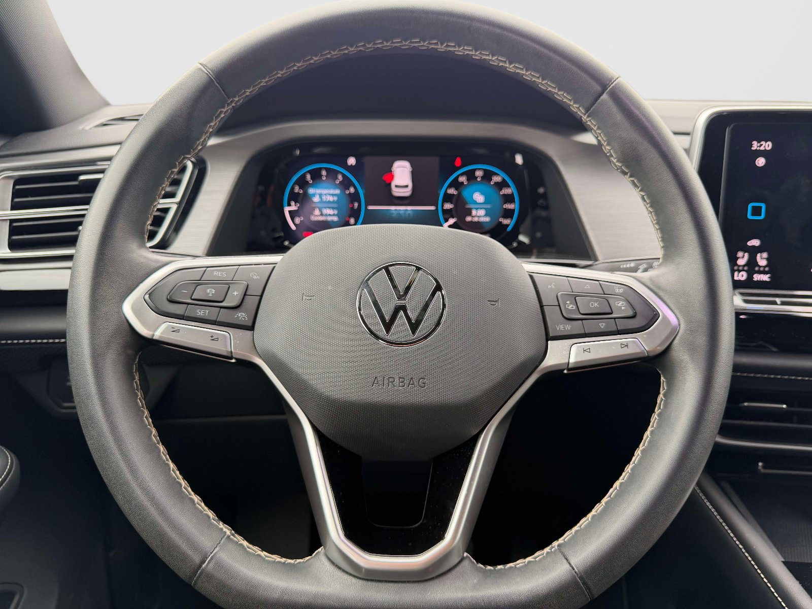 Certified 2024 Volkswagen Atlas Cross Sport SE AWD/4WD image 21