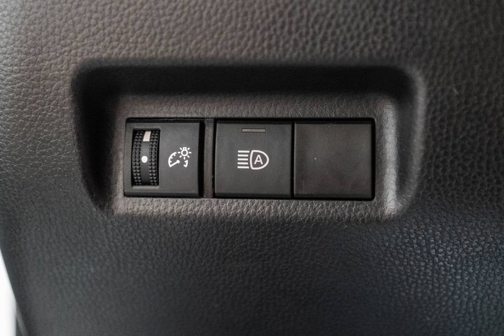 Used 2024 Toyota RAV4 Adventure AWD/4WD image 22