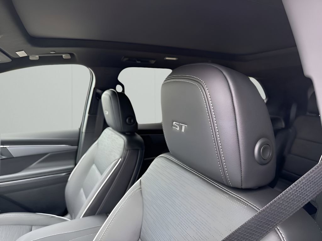 New 2025 Buick Enclave Sport Touring w/ Power Package image 29