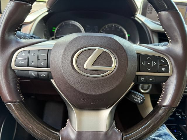 Used 2018 Lexus RX 350L Luxury w/ Accessory Package FWD image 21