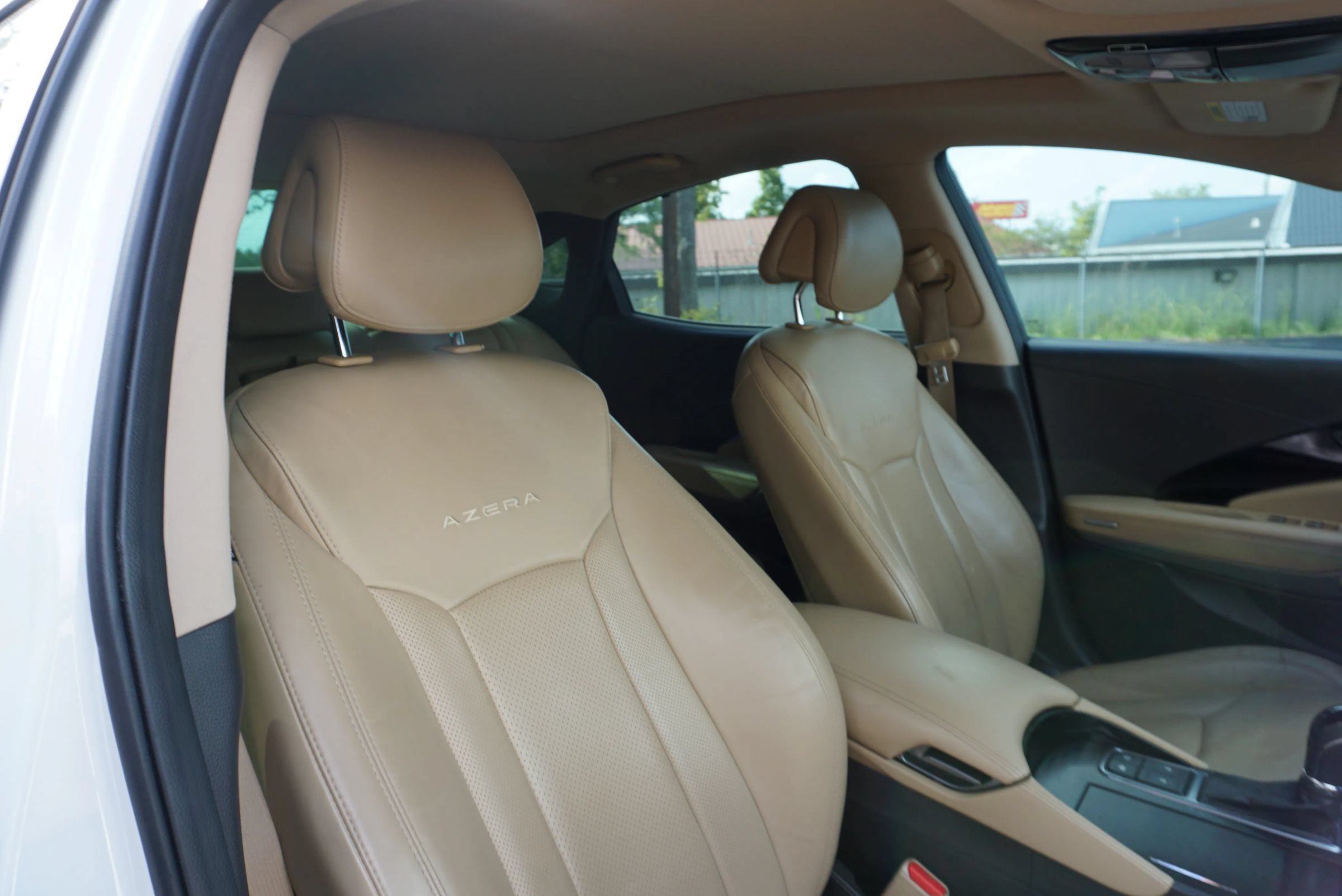 Used 2015 Hyundai Azera Limited FWD image 18
