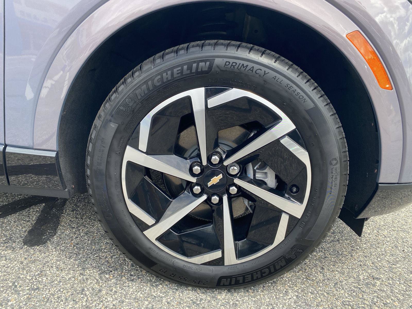 Used 2024 Chevrolet Equinox EV LT AWD/4WD image 10