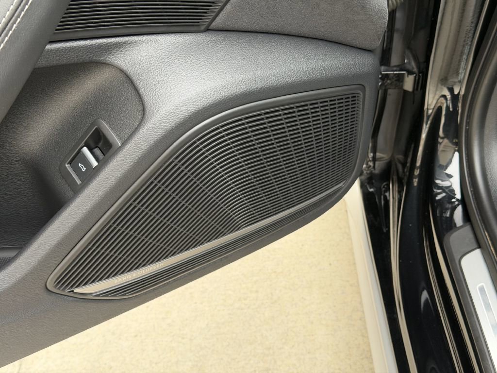 Used 2022 Audi S4 Premium Plus image 25