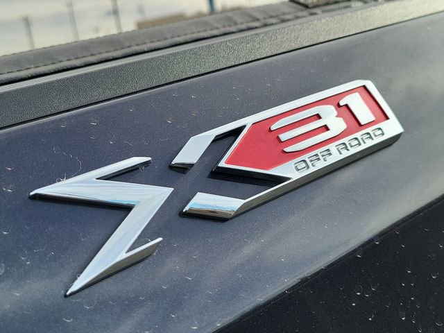 Used 2023 GMC Sierra 1500 SLT w/ SLT Premium Package image 16