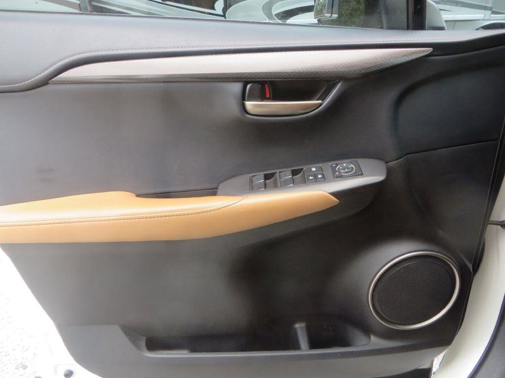 Used 2015 Lexus NX 200t FWD image 21