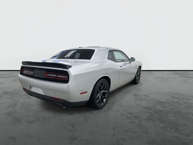 Used 2023 Dodge Challenger R/T w/ Blacktop Package RWD image 3