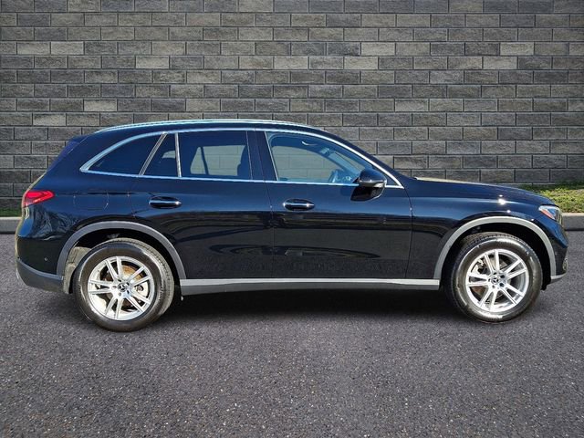 Used 2023 Mercedes-Benz GLC 300 4MATIC image 7