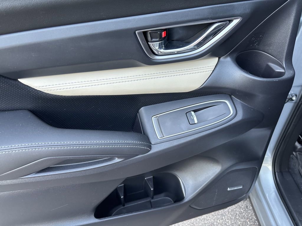 Certified 2022 Subaru Ascent Limited w/ Technology Package image 8