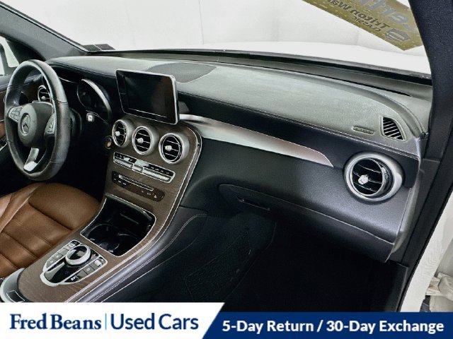 Used 2019 Mercedes-Benz GLC 300 4MATIC image 34
