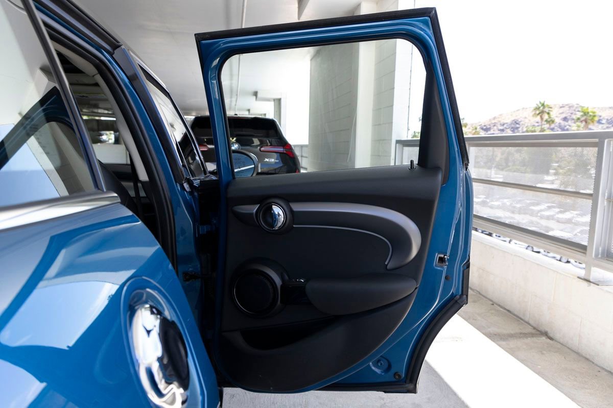 Used 2023 MINI Cooper S FWD image 23