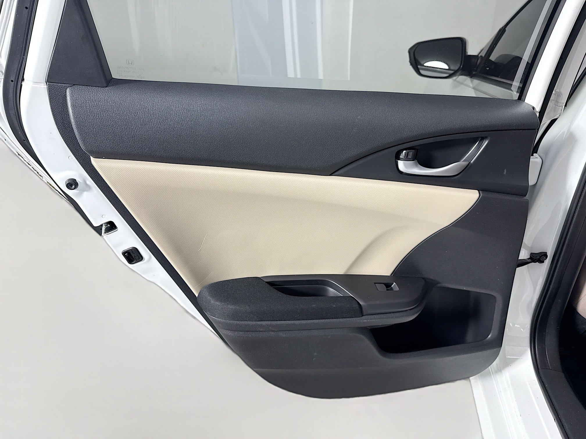 Used 2018 Honda Civic EX-T image 26