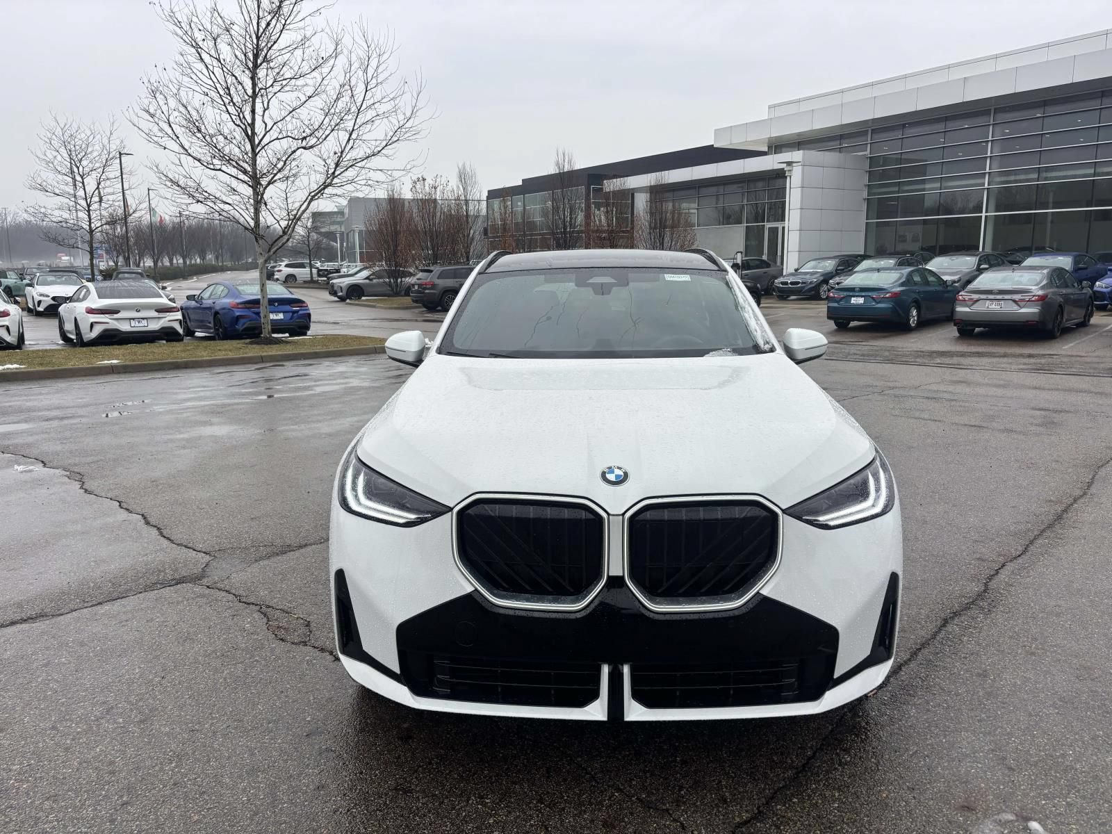 Used 2026 BMW X3 xDrive30i w/ M Sport Package AWD/4WD image 2