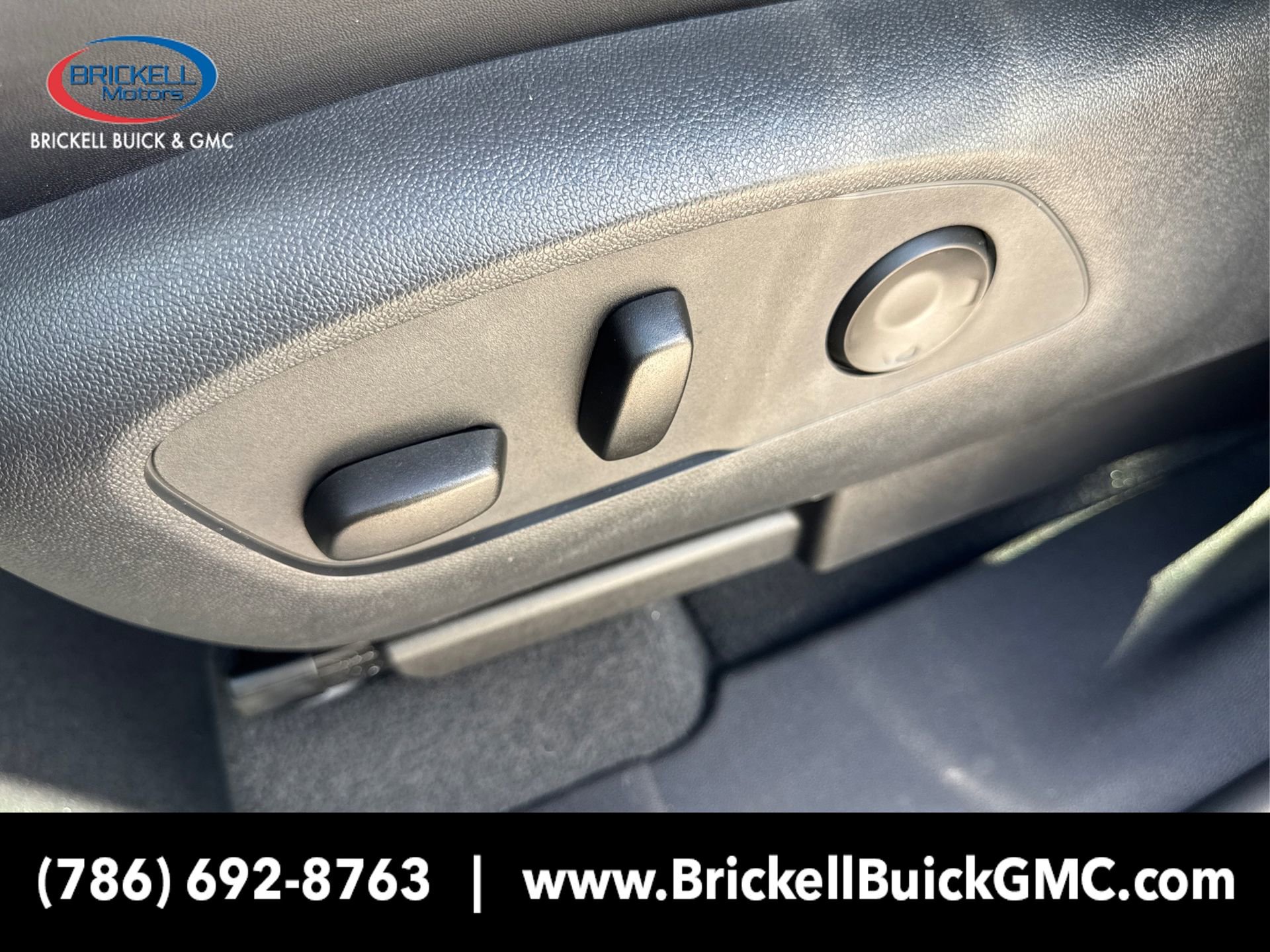 New 2025 GMC Sierra EV Denali image 23