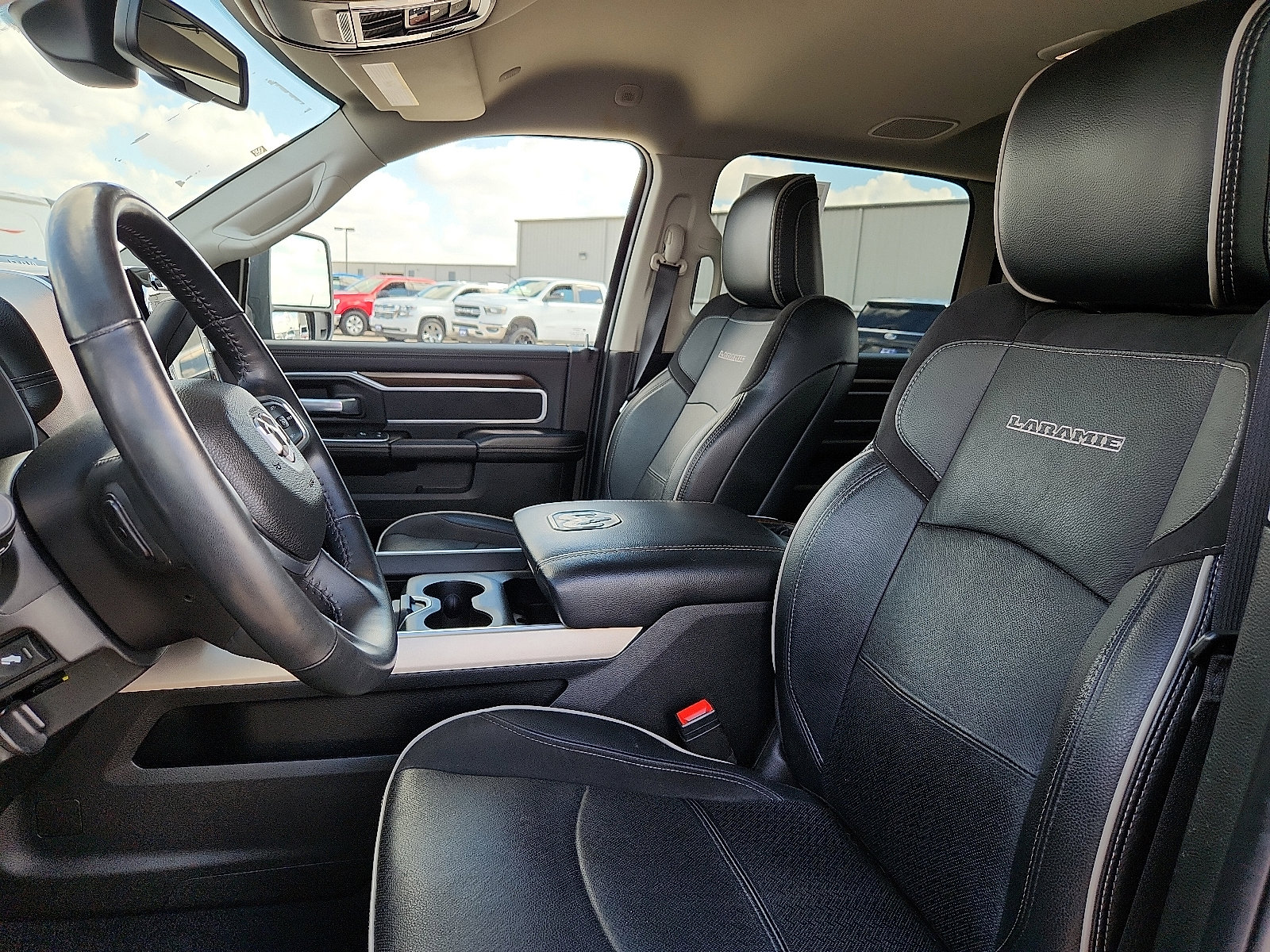 Used 2024 RAM 3500 Laramie w/ Protection Group image 13