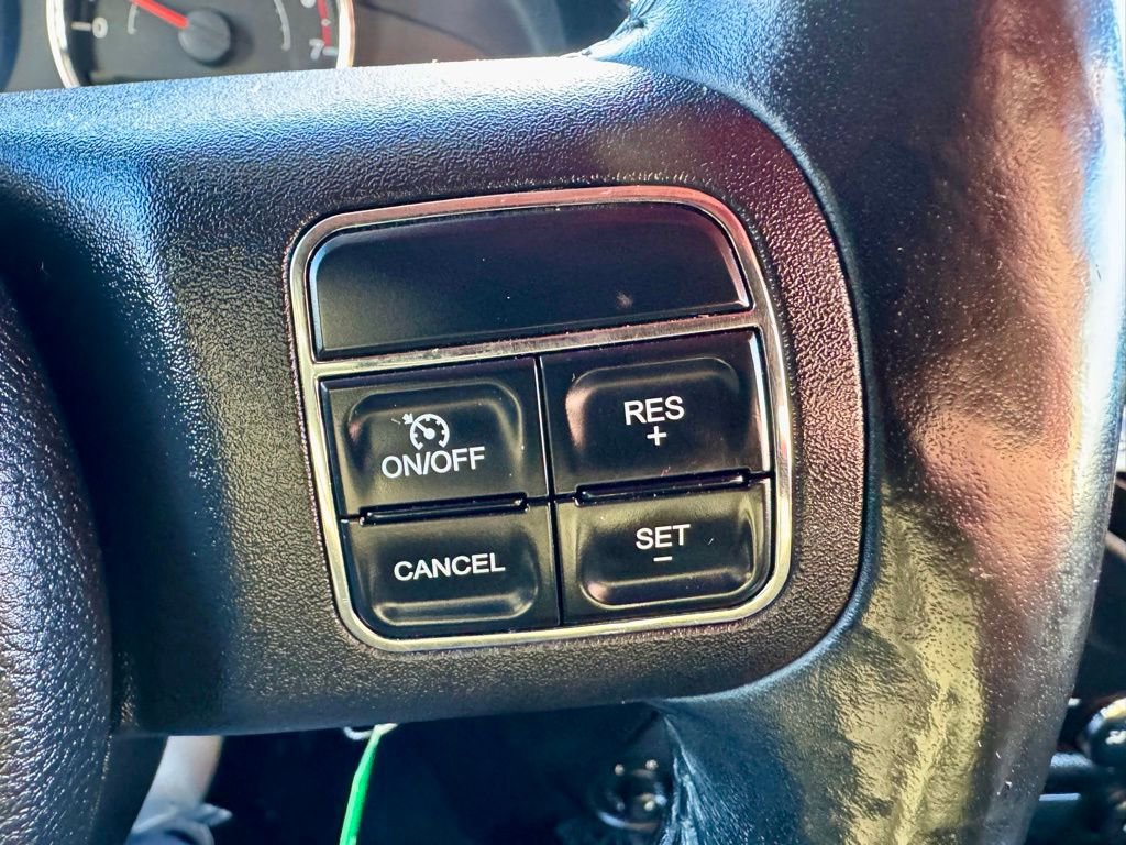 Used 2011 Jeep Wrangler Unlimited Sahara image 19