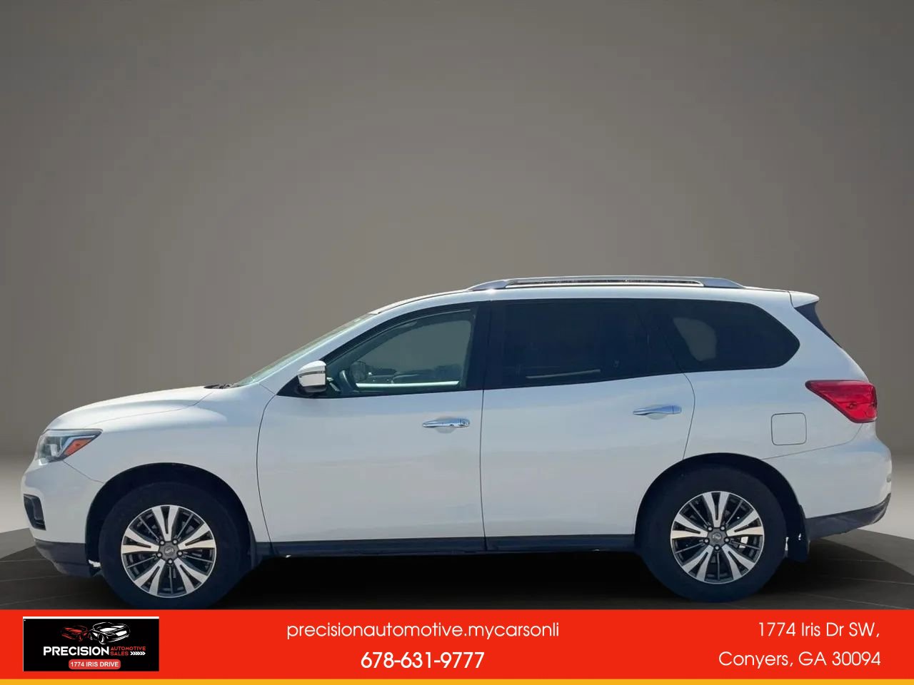 Used 2018 Nissan Pathfinder S FWD image 3