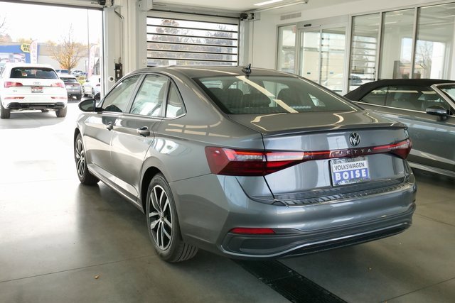 New 2026 Volkswagen Jetta SE image 4