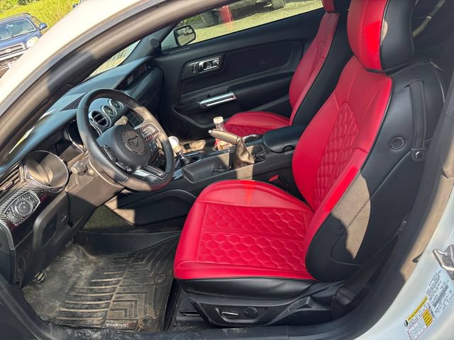 Used 2017 Ford Mustang GT w/ GT Performance Package RWD image 8
