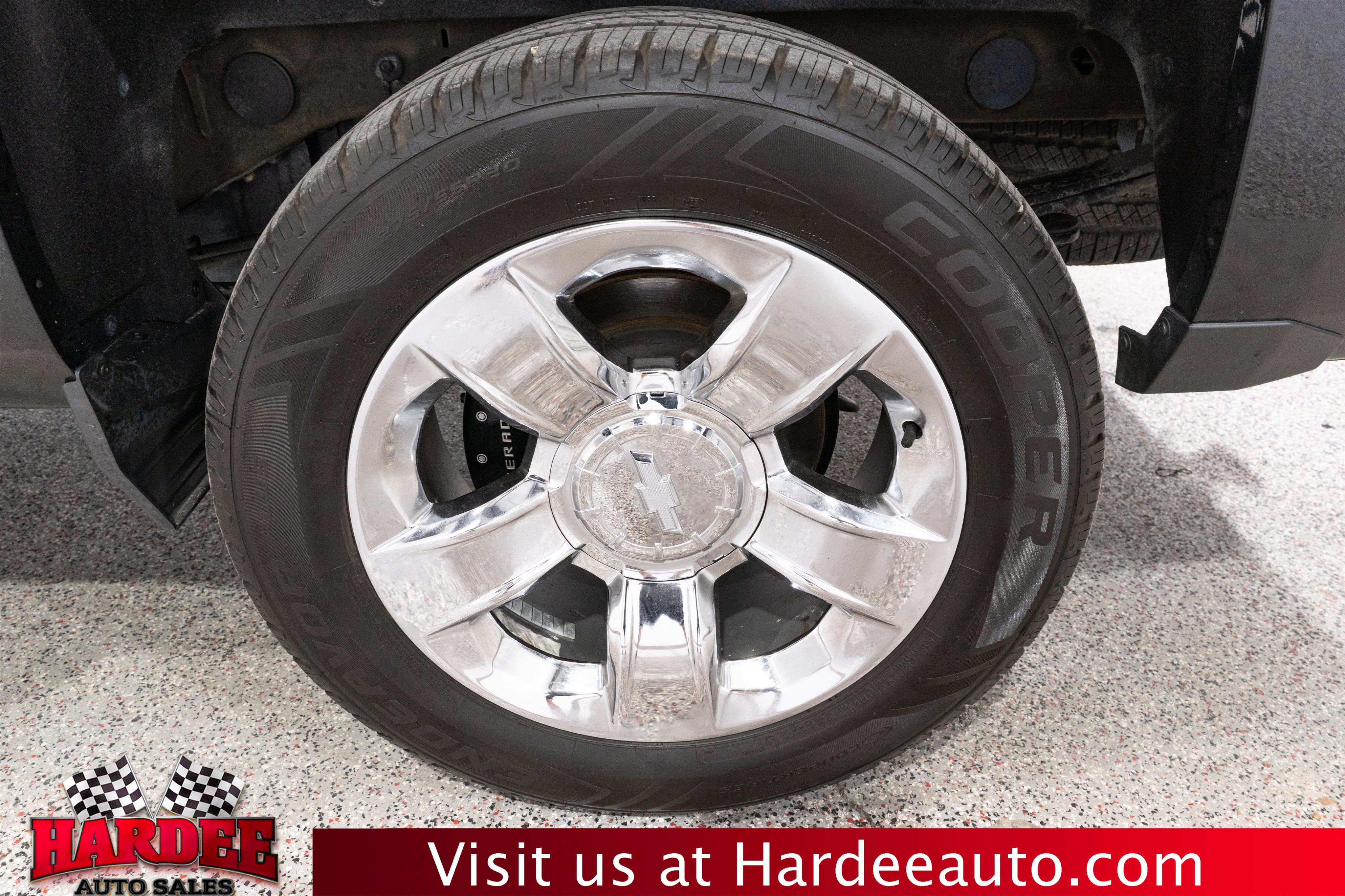 Used 2017 Chevrolet Silverado 1500 LTZ Z71 w/ LTZ Plus Package AWD/4WD image 10