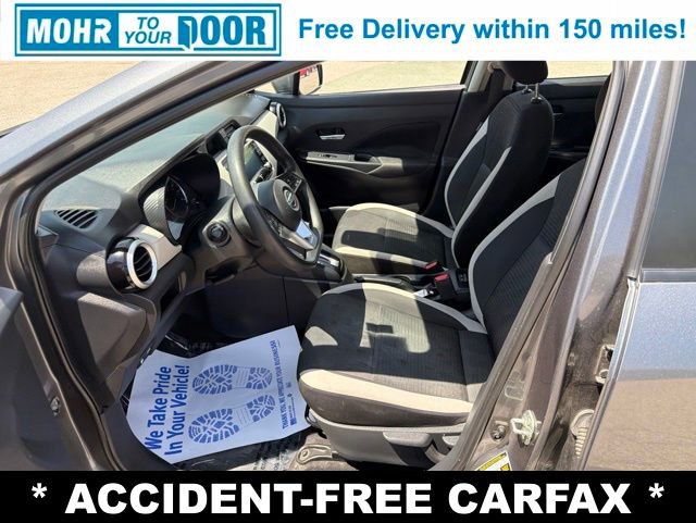 Used 2021 Nissan Versa SV FWD image 11
