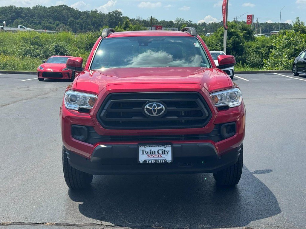 Certified 2023 Toyota Tacoma SR AWD/4WD image 10