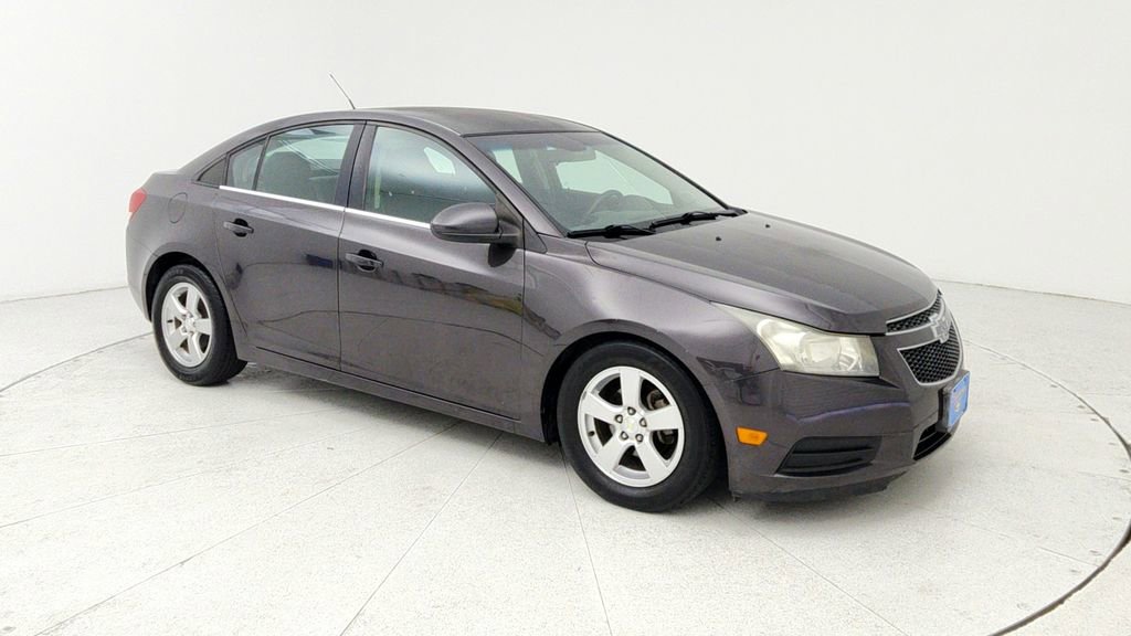 Used 2014 Chevrolet Cruze LT image 1