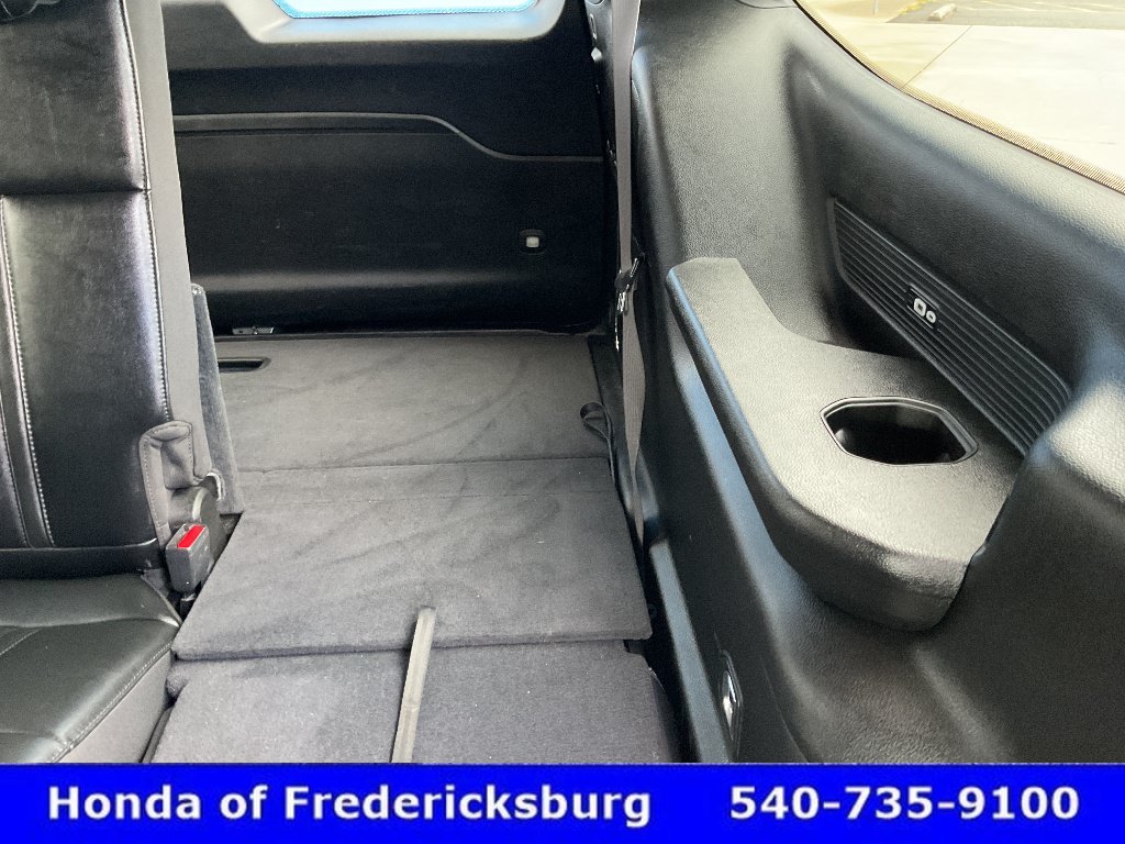 Used 2024 Jeep Wagoneer Series II w/ Flexible Seating Group AWD/4WD image 28