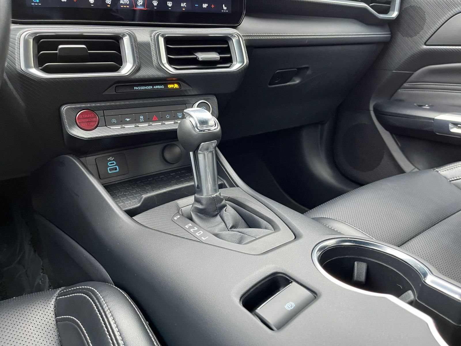 Used 2024 Ford Mustang Premium image 40