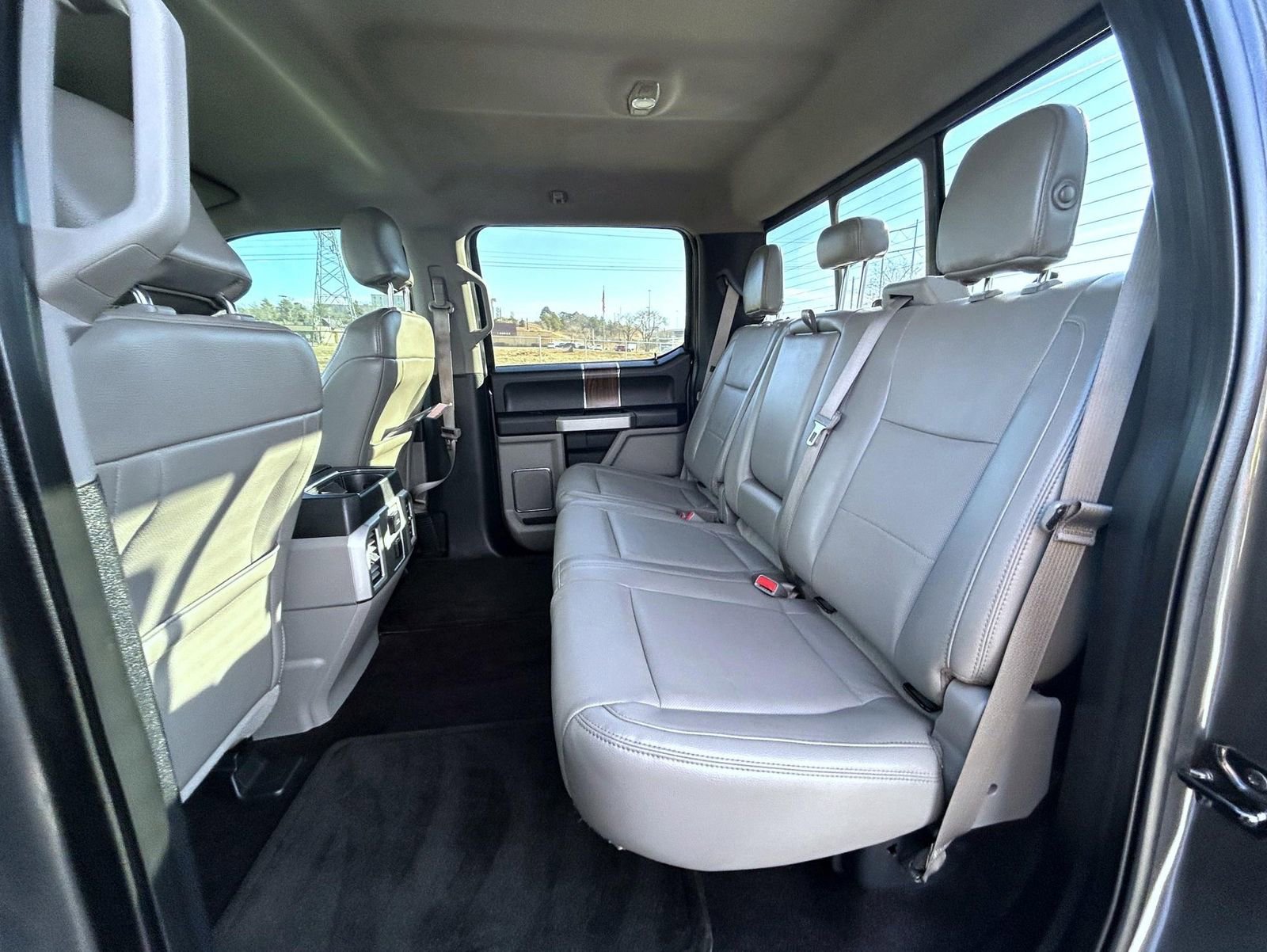 Used 2015 Ford F150 Lariat image 20