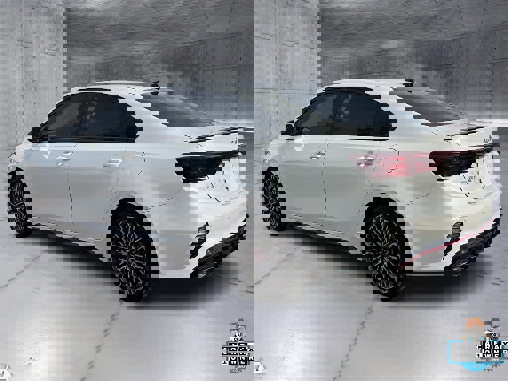 Used 2023 Kia Forte GT w/ GT2 Package image 4