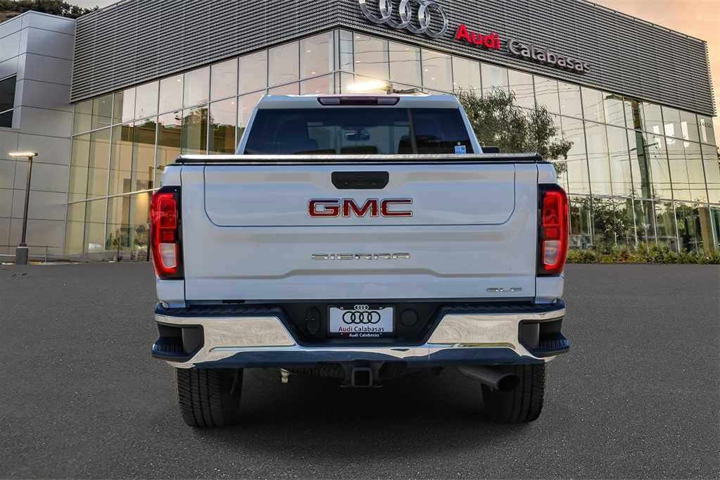 Used 2022 GMC Sierra 2500 SLE w/ SLE Value Package; image 3