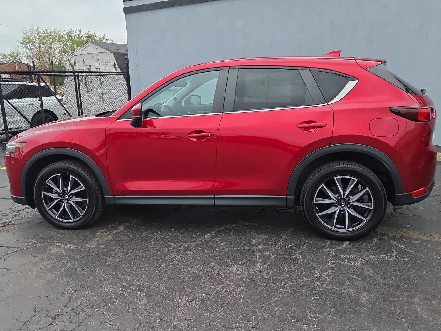 Used 2018 MAZDA CX-5 Touring w/ Preferred Equipment Package AWD/4WD image 8