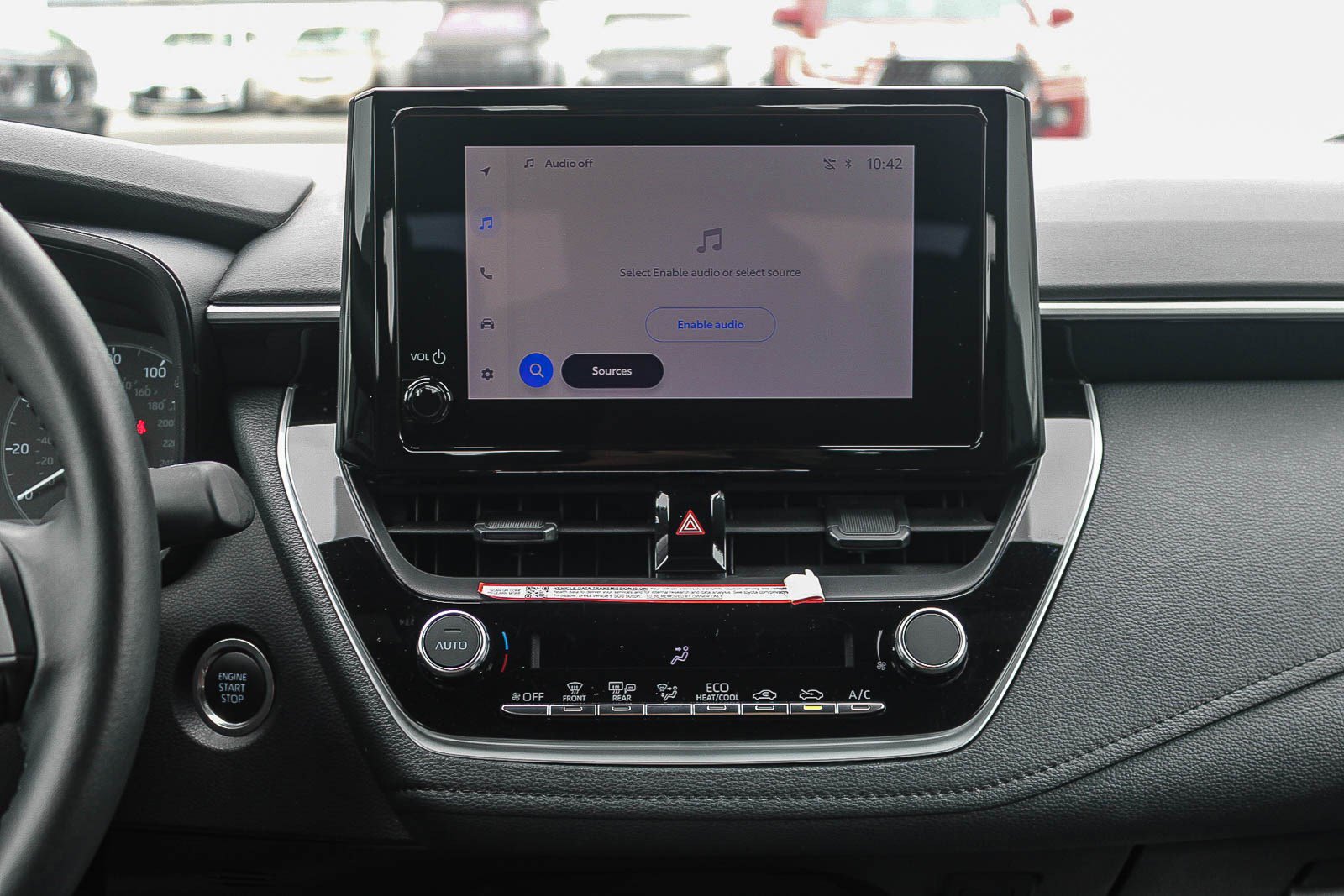Used 2025 Toyota Corolla SE FWD image 14