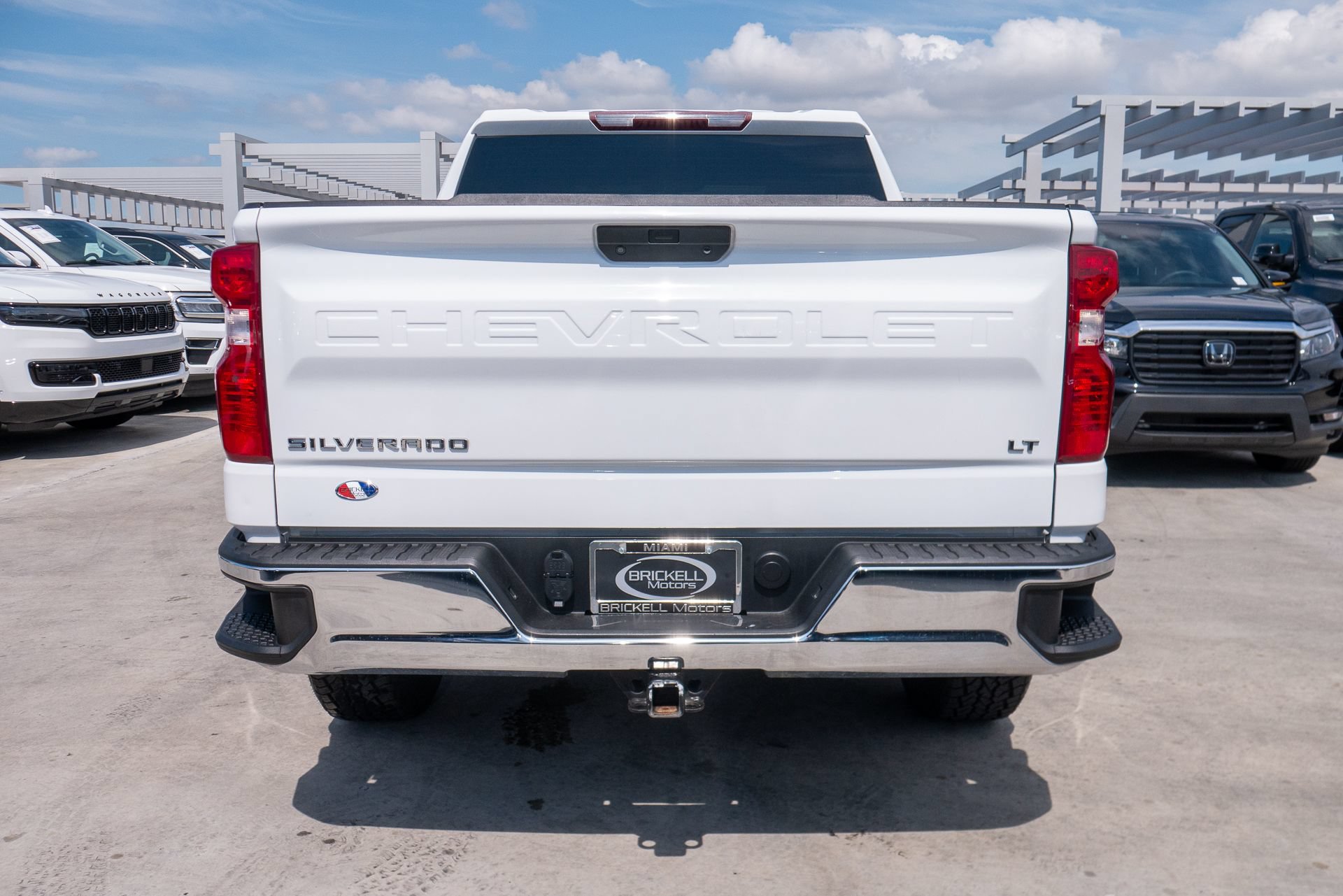 Used 2021 Chevrolet Silverado 1500 LT RWD image 6