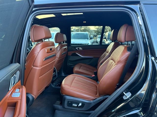Used 2023 BMW X7 xDrive40i w/ Executive Package image 26