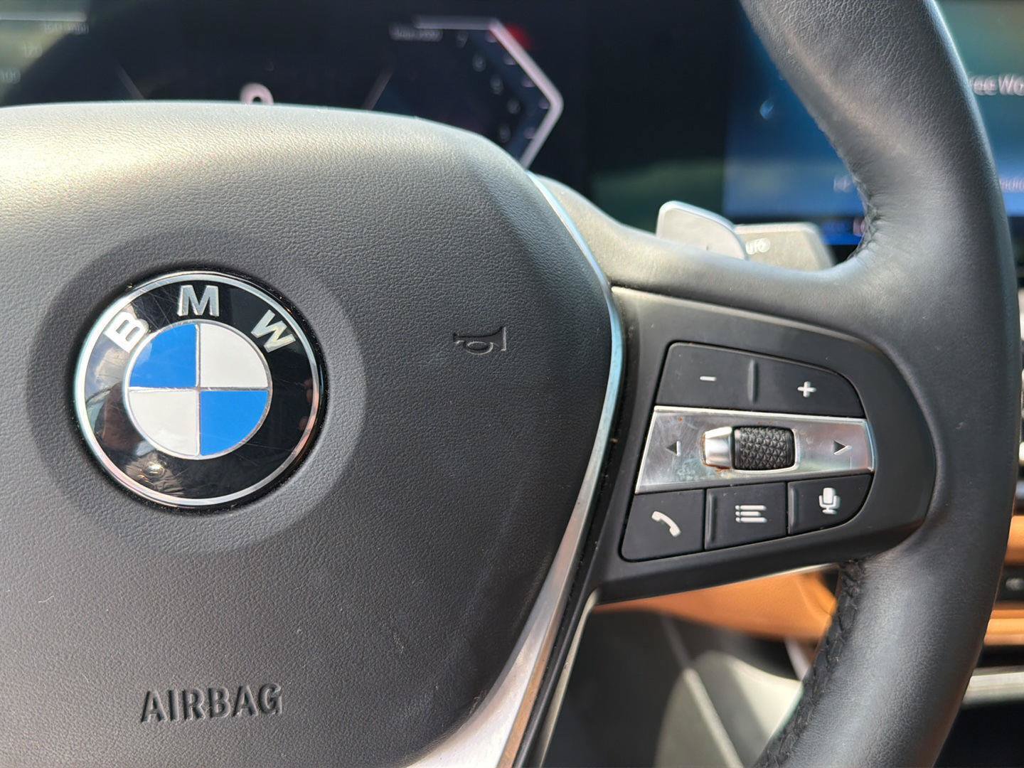 Used 2023 BMW 330i xDrive Sedan w/ Premium Package AWD/4WD image 21