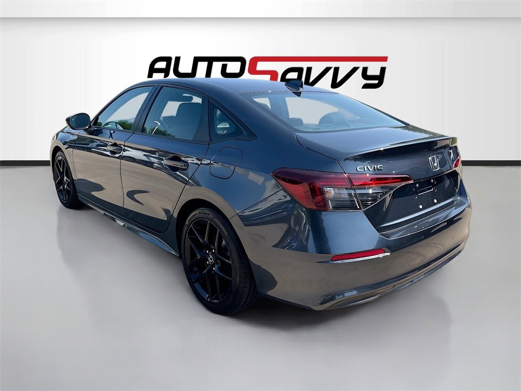 Used 2025 Honda Civic Sport image 5