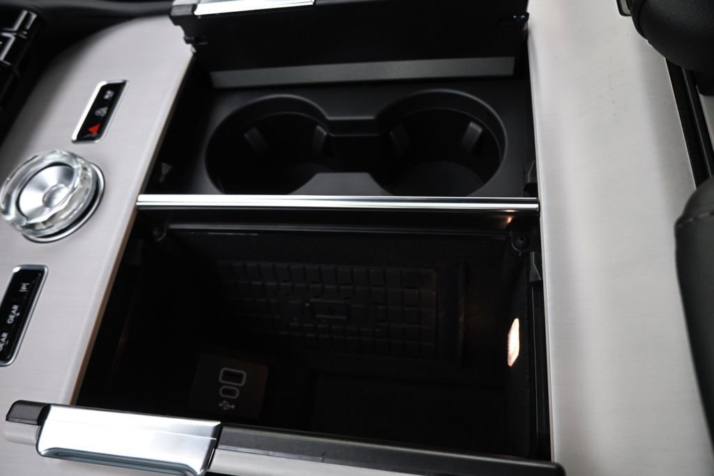 New 2026 Lincoln Navigator Reserve image 29