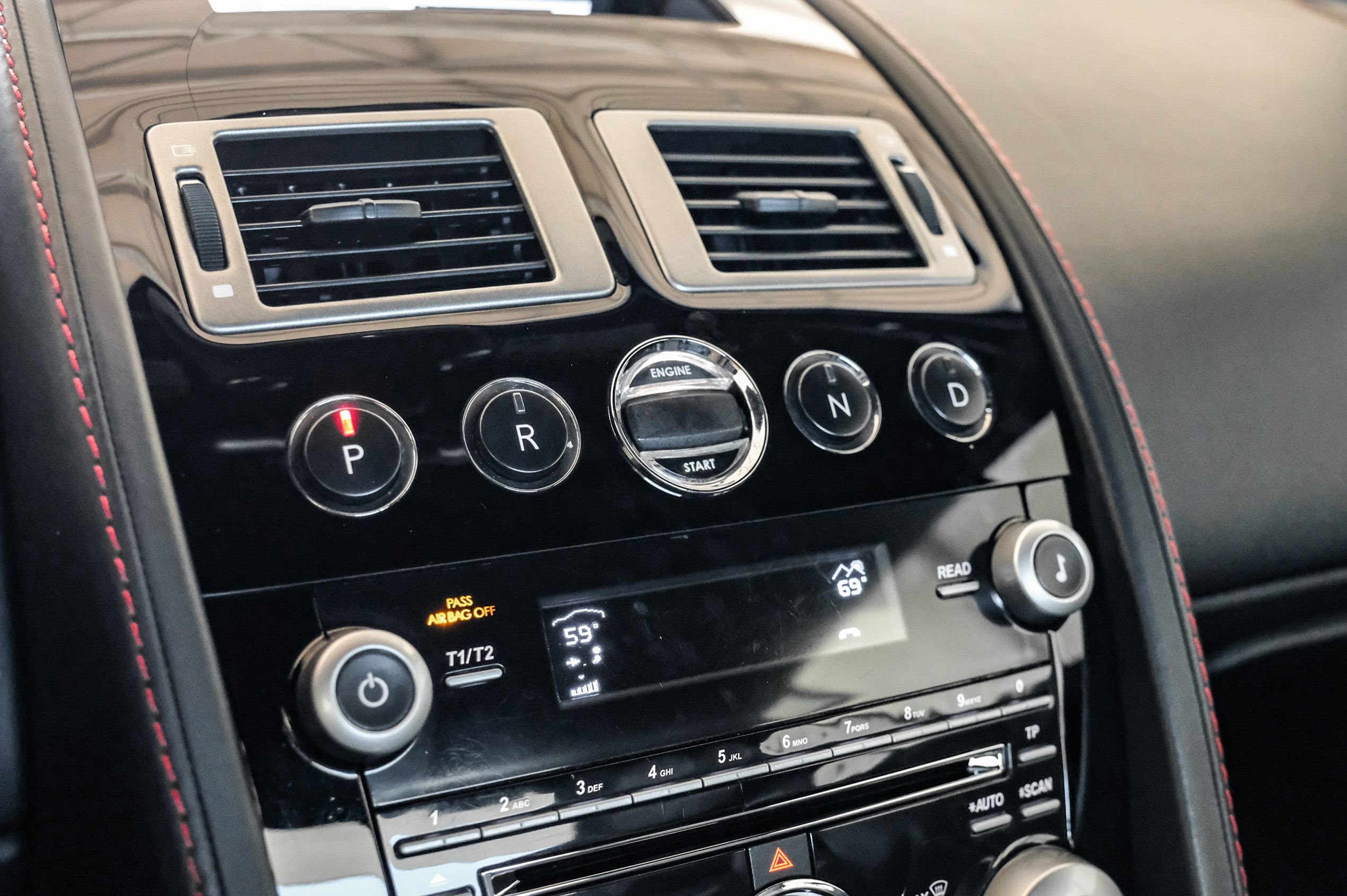 Used 2010 Aston Martin DBS Base image 18