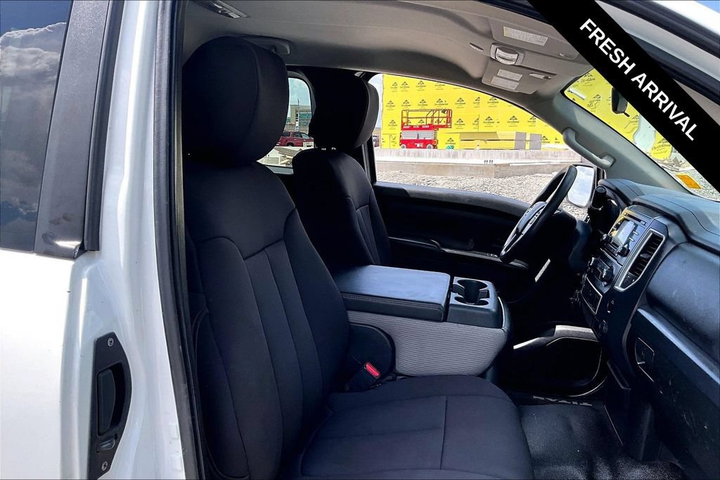 Used 2017 Nissan Titan S AWD/4WD image 25