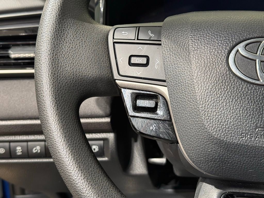 Certified 2025 Toyota Camry LE image 22