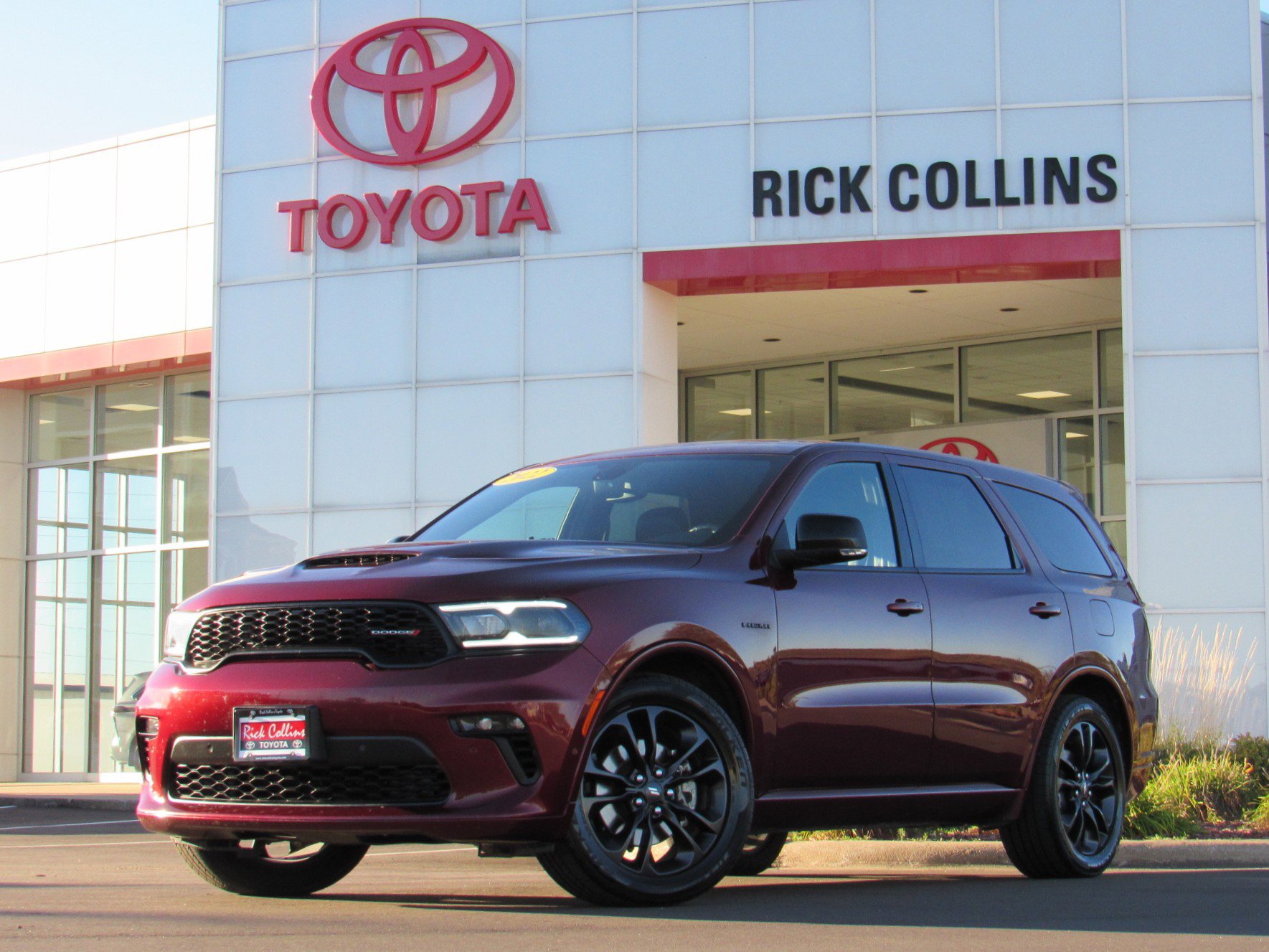 Used 2022 Dodge Durango R/T w/ Blacktop Package