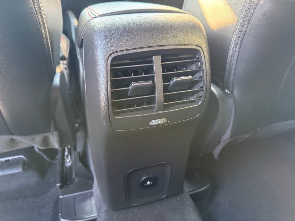 Used 2025 Ford Escape ST-Line image 23