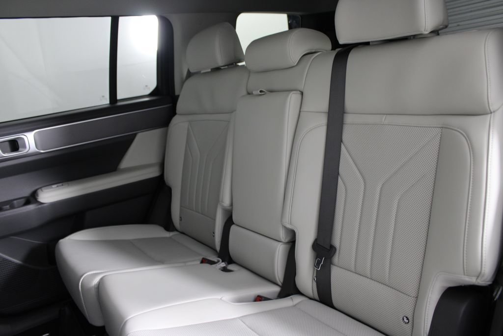 Certified 2026 Hyundai Santa Fe SEL FWD image 20