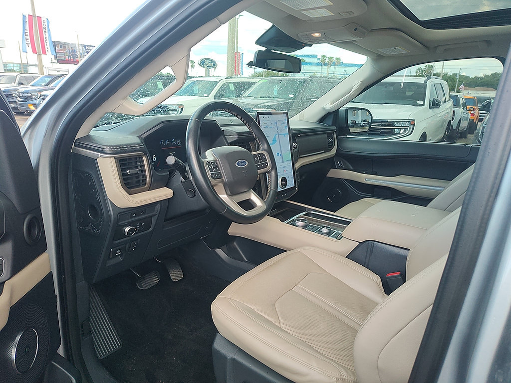 Certified 2022 Ford Expedition Limited AWD/4WD image 19