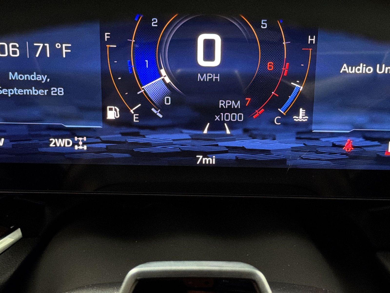New 2026 Chevrolet Suburban High Country AWD/4WD image 17