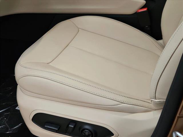 New 2026 Jeep Grand Cherokee Limited AWD/4WD image 4