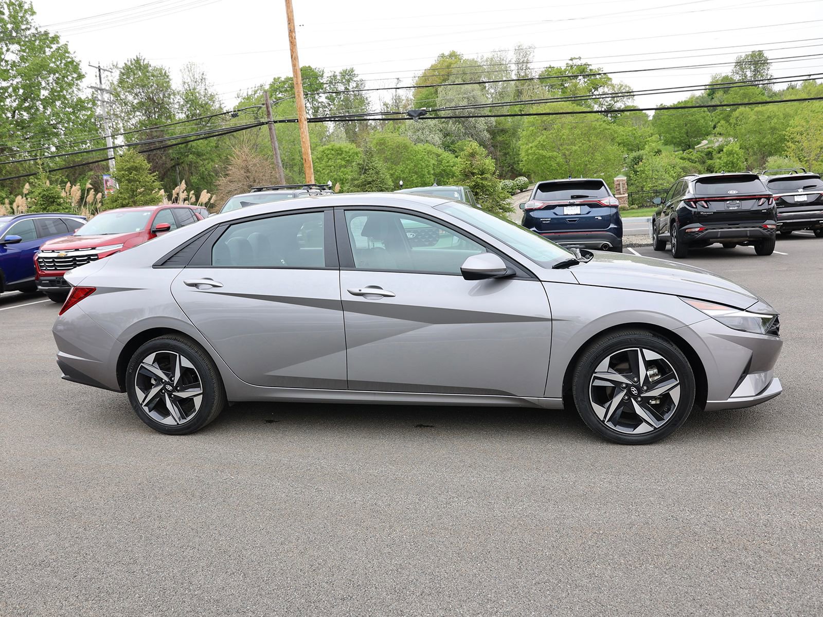 Certified 2023 Hyundai Elantra SEL w/ Convenience Package FWD image 8